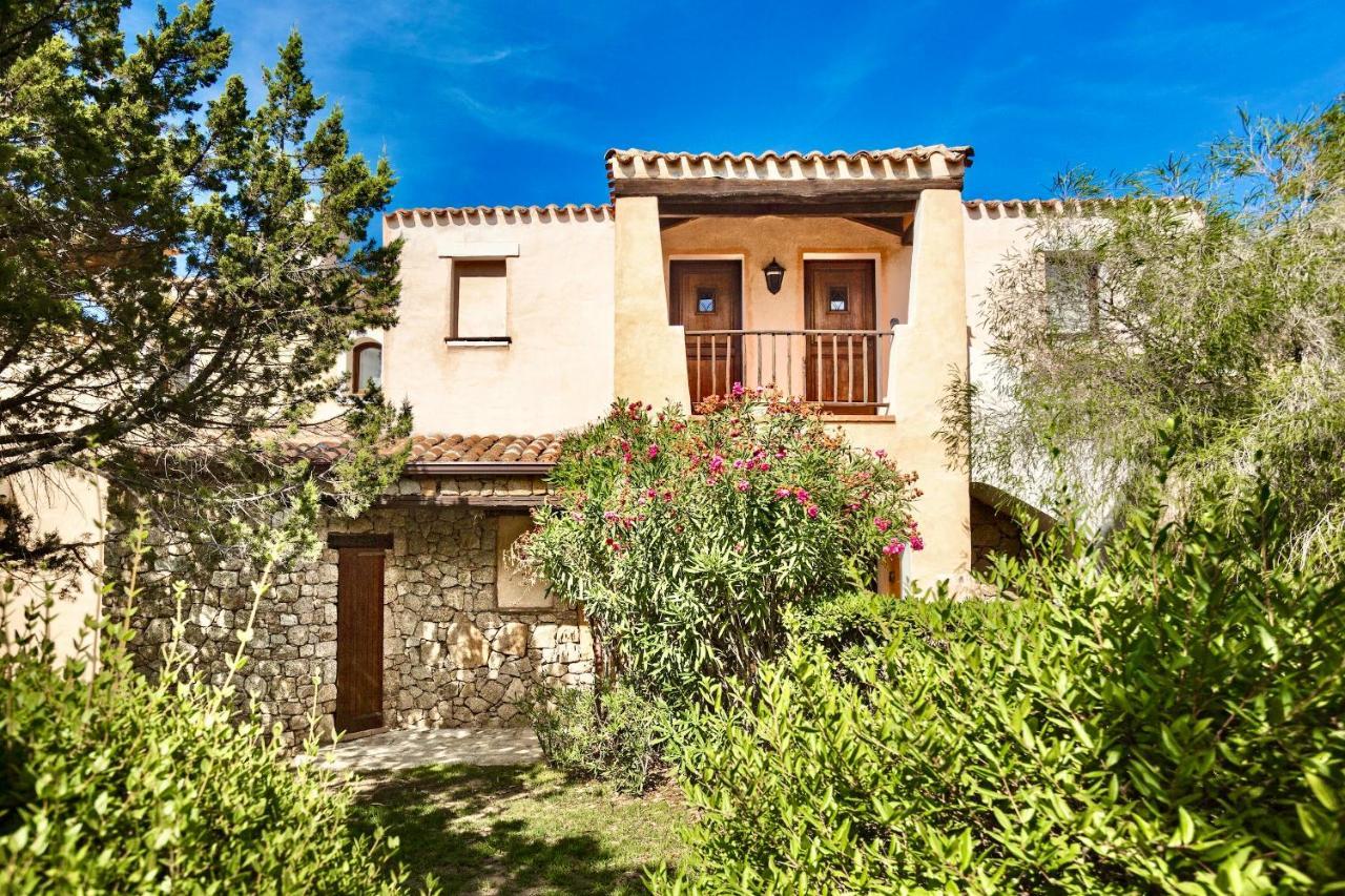 Residence Con Piscina A Liscia Di Vacca, 350 Mt Dal Mare, 3 Km Da Porto Cervo ภายนอก รูปภาพ
