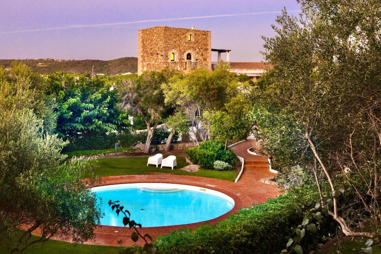 Residence Con Piscina A Liscia Di Vacca, 350 Mt Dal Mare, 3 Km Da Porto Cervo ภายนอก รูปภาพ